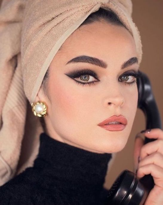 9 Clean Eyeliners to Suit Every Makeup Look | Vintage makeup looks .