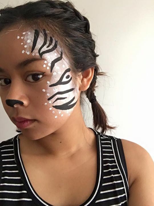 Zebra face paint... Simple... Half face... Gabbas Face Painting .