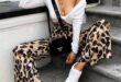 great outfit idea : white top bag sneakers leopard pants | Moda .