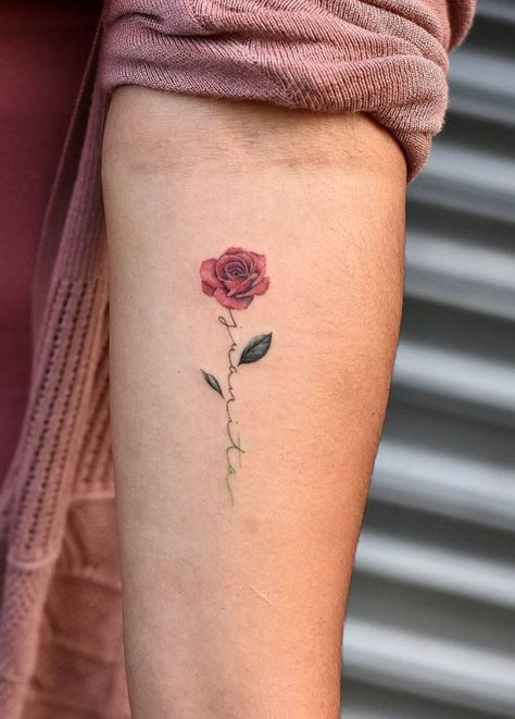 Small Rose Tattoos: 30+ Beautiful Tiny Rose Tattoo Ideas .