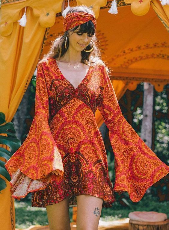 Looking for something similar to this, love the bell sleeves .