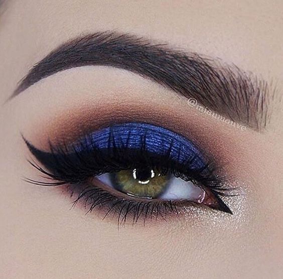 How to Rock Blue Makeup Looks - Blue Makeup Ideas & Tutorials .