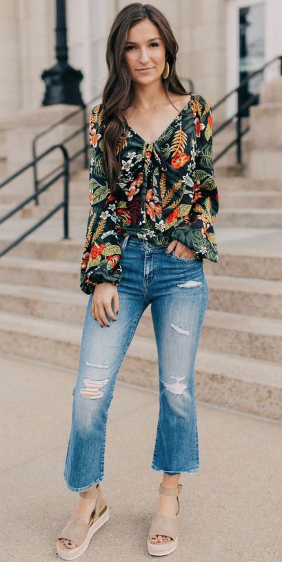 A new feminine take on the tropical shirt | Buckle | Awesome .