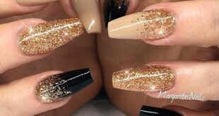 25 Best Golden Nails Art Ideas for 2023 | Manicura de uñas, Uñas .