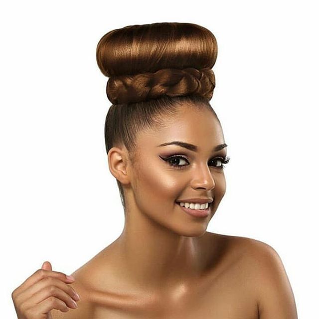 Fresh bun inspiration by @duduimages | Single women, Believe in .