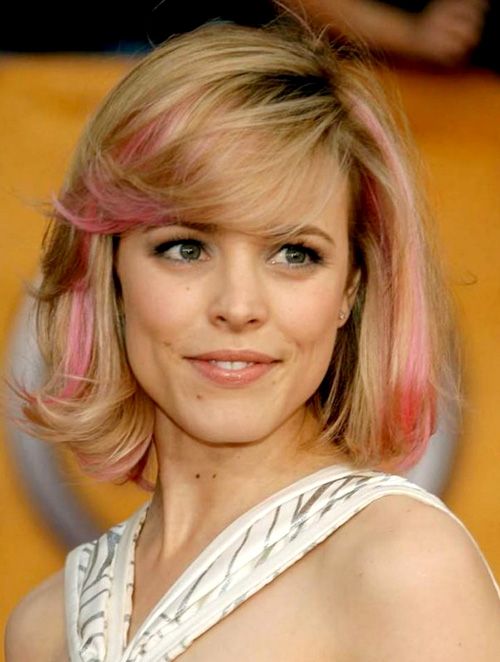 so cute | Celebrity short hair, Pink hair streaks, Hair streaks blon