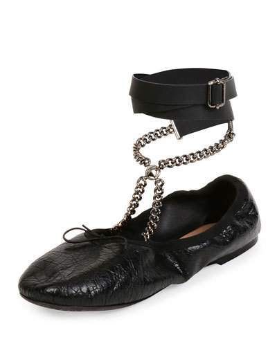 Valentino Rockstud Ballet Chain Ankle-Wrap Leather Flat, Nero .