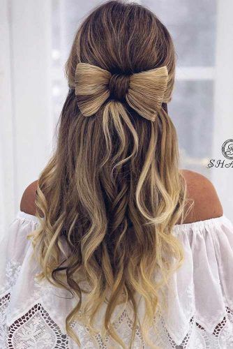 60 Super Cute Christmas Hairstyles For Long Hair | Medium length .