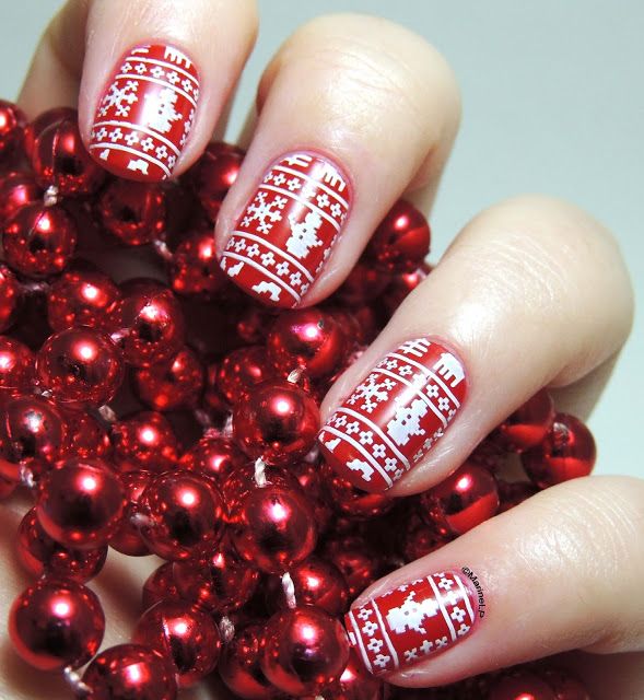 Christmas sweater nails [Christmas Nails #2] | Ongles pull, Vernis .