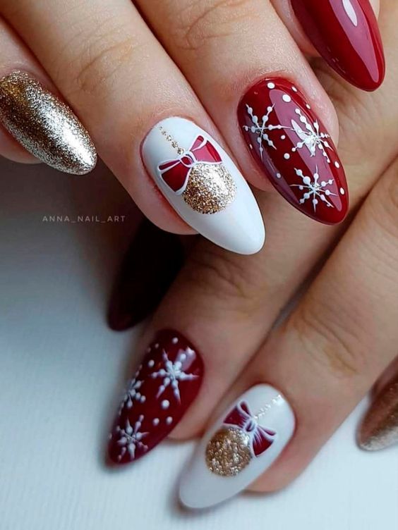 50+ Best Pinterest Holiday Nails - living after midnite .
