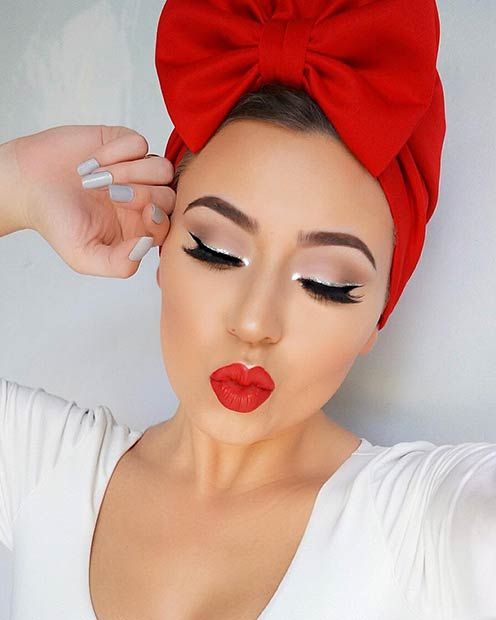 43 Christmas Makeup Ideas to Copy This Season - StayGlam .