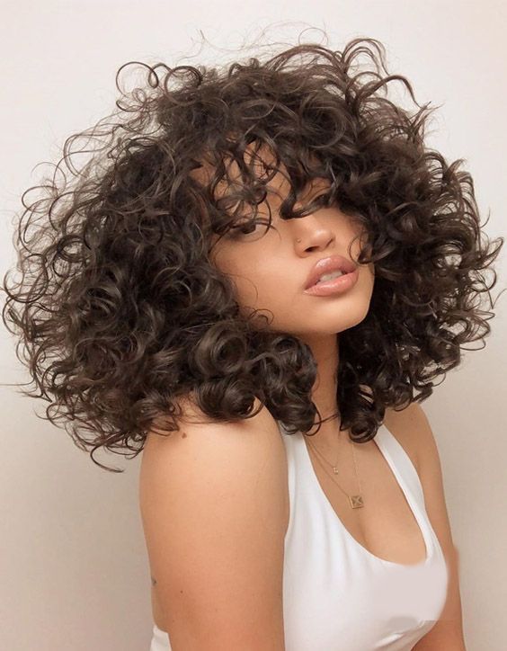 The Best Style of Medium Curly Hair to Enhance Your Beauty .