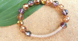 Czech crystal and stardust curved tube bracelet | Tube bracelet .