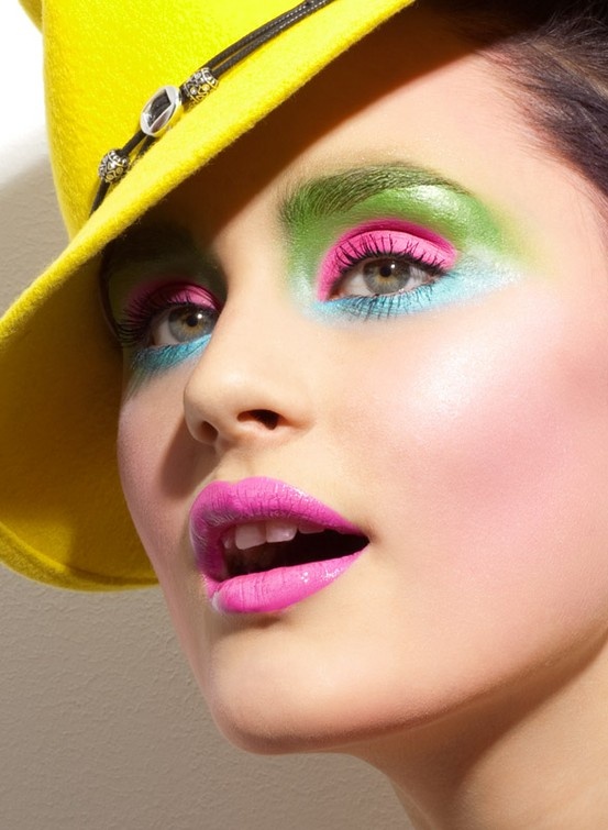 Pin by Lina Toro on Color Pop Moodboard | Bright eye makeup, Eye .
