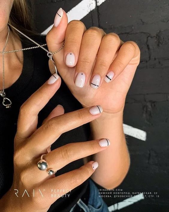 50 Cute Short Nail Designs That Are Practical For Everyday Wear .