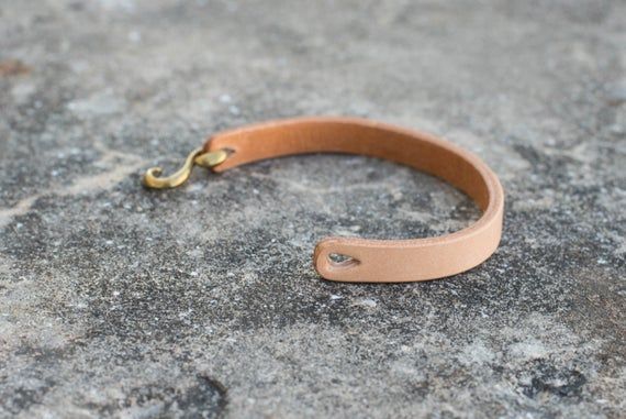 Natural Vegetable-tanned Leather S Hook Bracelet - Etsy 日本 .