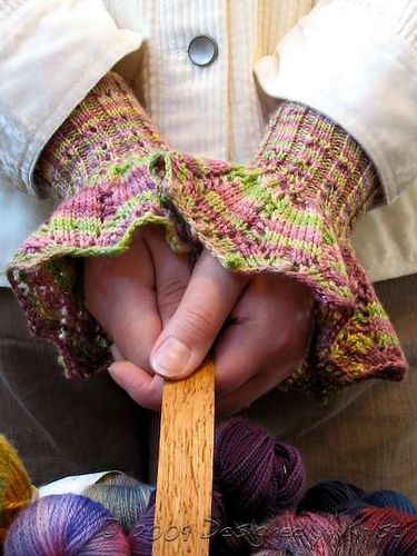 Spring Frills pattern by Kristi Schueler | Sock yarn projects .