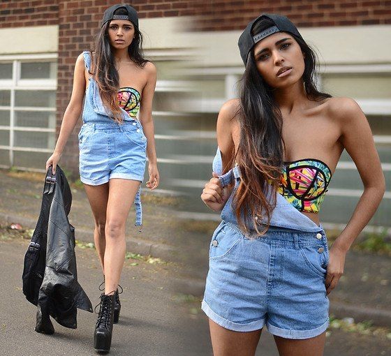 Stylish Dungaree Outfit Ideas