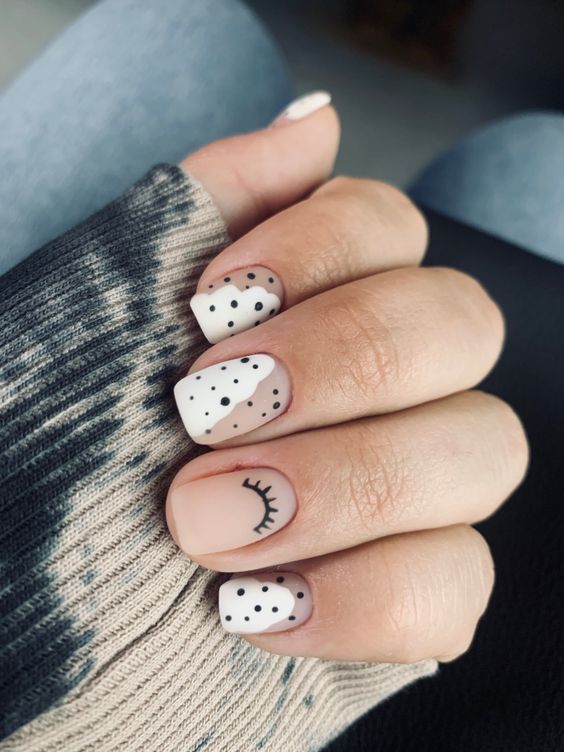 Gray & White Nails With Black Dots And A Cute Eyelash. | Gel nails .