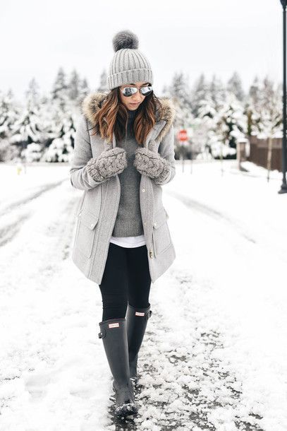 Fall And Winter Outfit Ideas
      With Beanies