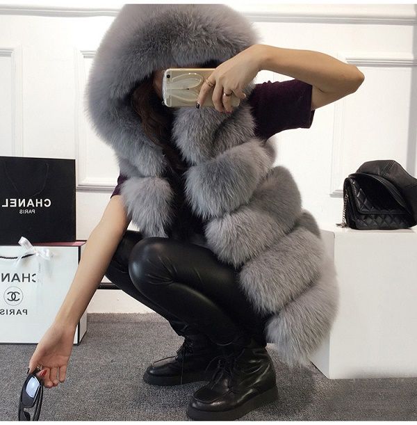 Women's Warm Faux Fur Long Sleeveless Vest Jacket.....Free .