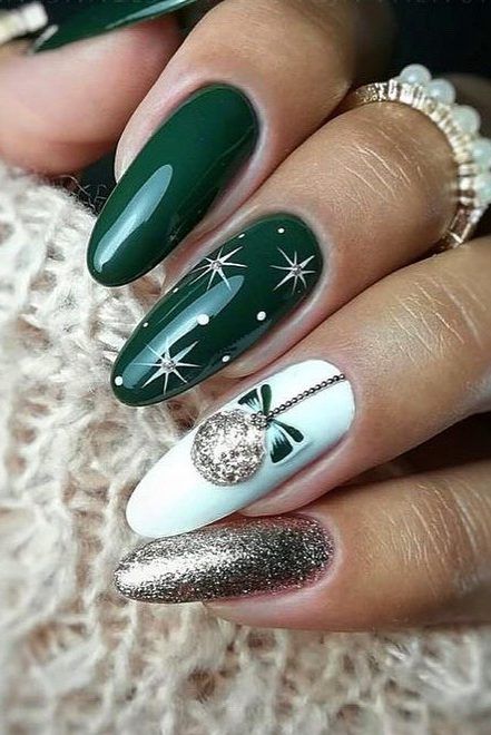 35+ Best And Merry Christmas Nail Art Ideas 2021! - Page 28 of 37 .