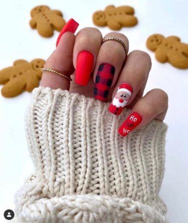 39 Festive Christmas Nail Designs 2021 - Christmas Nail Art Ideas .