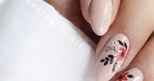 Nail inspiration pink flower nail design | Pink flower nails .