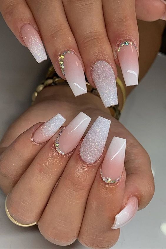50 Cute French Tip Nails That Put A Modern Twist On The Classic .