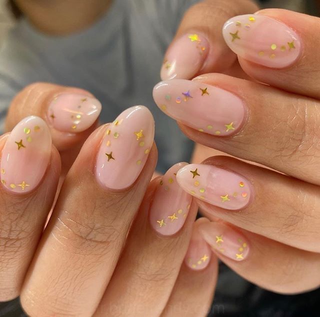 𝐩𝐢𝐧𝐭𝐞𝐫𝐞𝐬𝐭-𝐨𝐫𝐥𝐱𝐧𝐞𝐯𝐥𝐲♡ | Manicura de uñas .