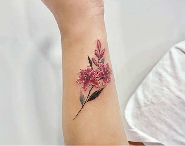 43 Pretty Lily Tattoo Ideas for Women - StayGlam | Lily tattoo .