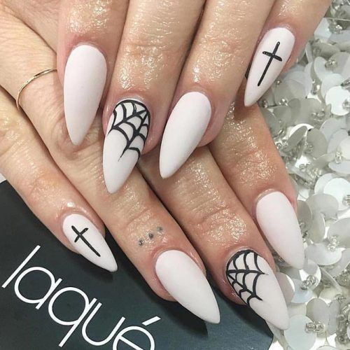 41 Cute And Creepy Halloween Nail Designs 2023 | Halloween nail .