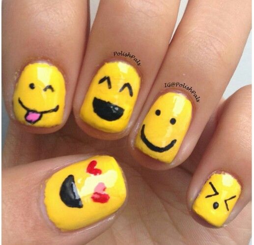 Adorable smiley face nails. ^_^ Instagram photo by polishpals .