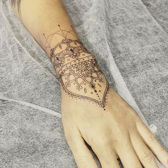 tattoo #tatuagem #ink #mehndi #mandala #tattooart #tatuagens .