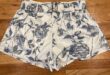 🤍💙MISSGUIDED BLUE AND WHITE FLORAL SHORTS WITH BELT💙🤍 | Floral .