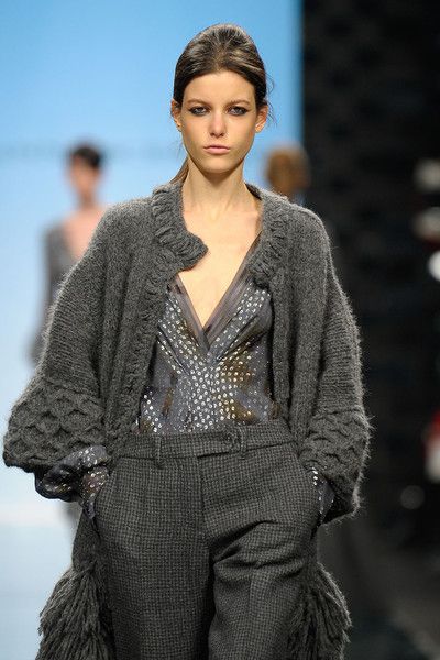 Ermanno Scervino Fall 2011 Runway Pictures | Knit fashion .