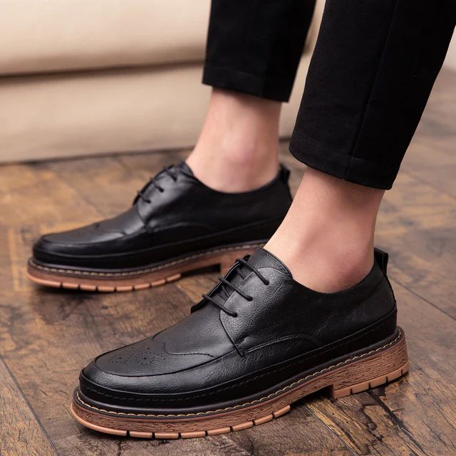 lace up comfortable Stylish Gentleman business oxfords shoes .