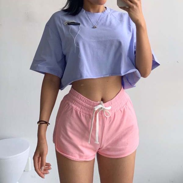 Pinterest in 2023 | Crop top outfits summer, Crop top and shorts .