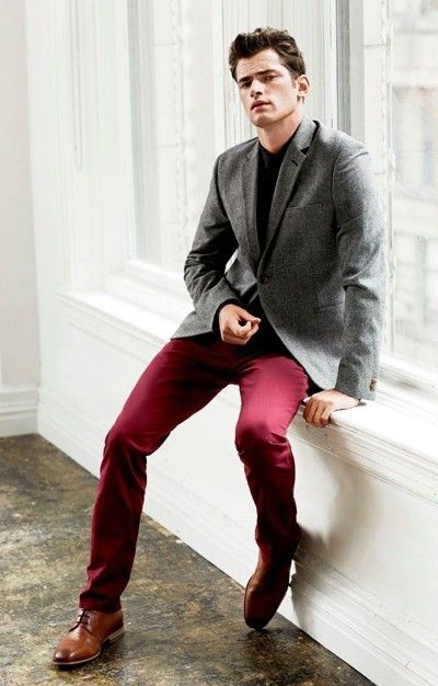 Red Pants | Pantalones vino hombre, Pantalones vino, Moda homb