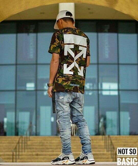 Men Outfits With Yeezy  Sneakers