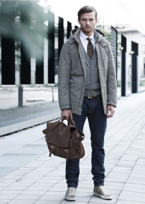 Cool Men Work Outfits With Sneakers | Men work outfits, Mens .