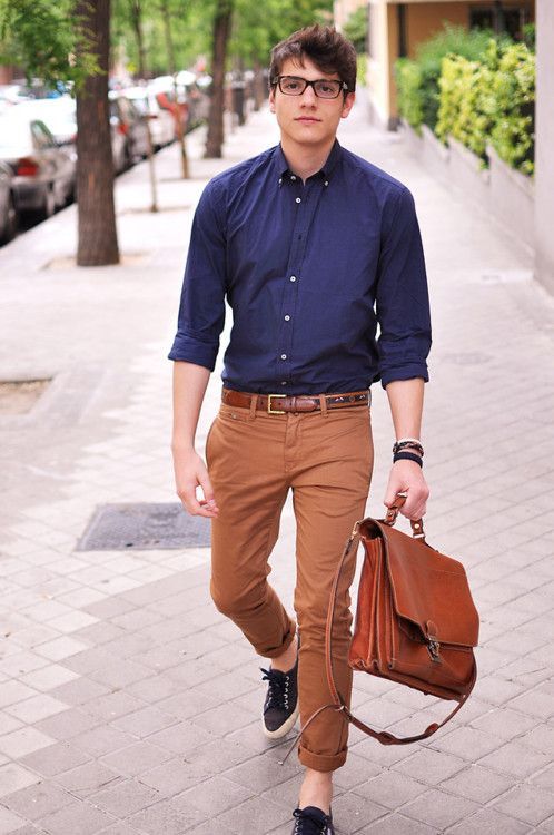 Cool Men Work Outfits With Sneakers | Men work outfits, Mens work .