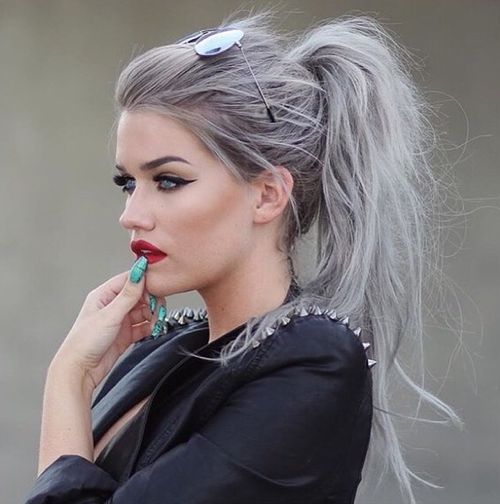 35 Super-Simple Messy Ponytail Hairstyles | Grey hair color .