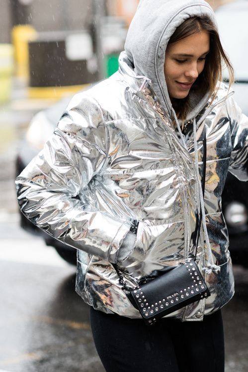 Winter coat | Metallic coat | Silver | Hoodie | Streetstyle .
