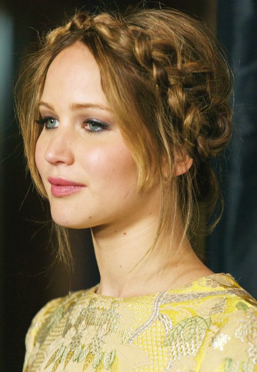 milkmaid braids on Tumblr | Jennifer lawrence hair, Bridesmaid .