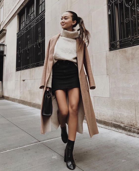 mini skirt and a wool coat | Mode, Mode hivernale, Tendances mode .