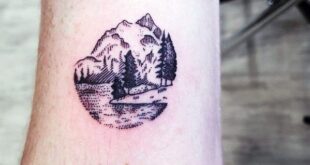 Top 47 Minimalist Mountain Tattoo Ideas [2021 Inspiration Guide .