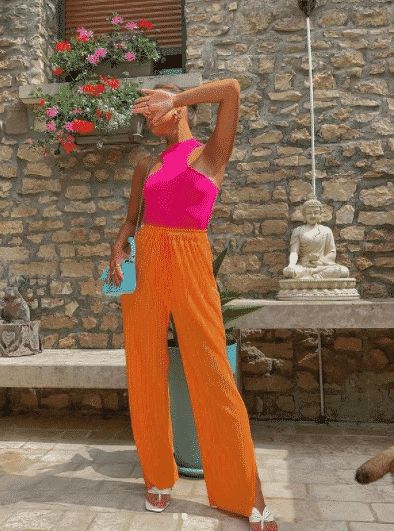 Orange Pants Outfits Ideas