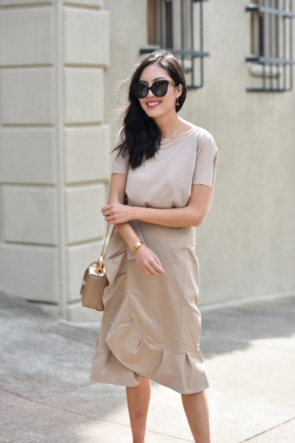 20 Outfit Ideas With Ruffle Wrap Skirts And Dresses - Styleohol