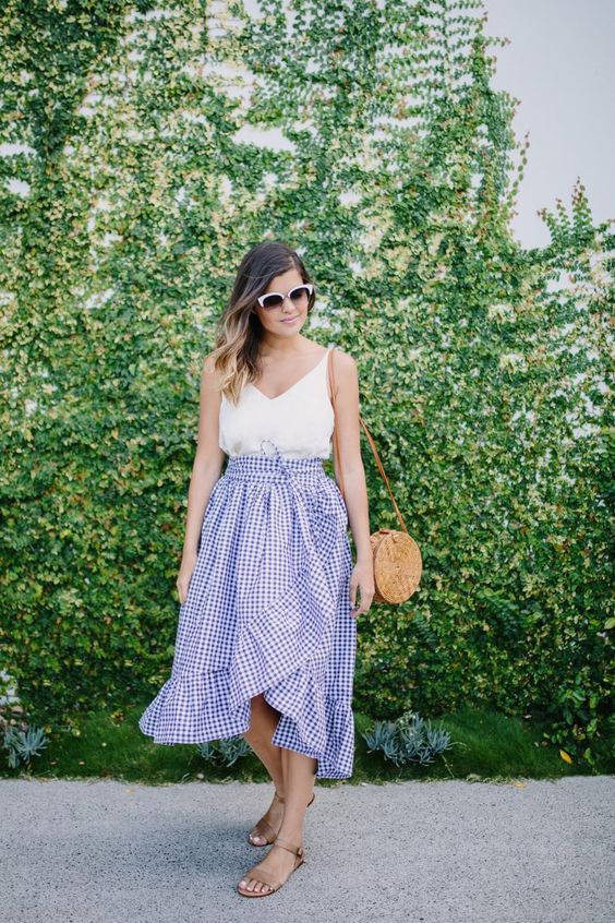 DIY Ruffle Hem Wrap Skirt | Collective Gen | Diy skirt, Wrap skirt .